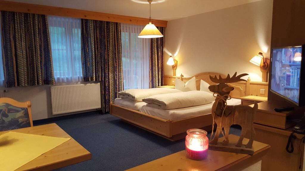 Hotel Camona & Apart Walserhof ซัมเนาน์ ภายนอก รูปภาพ