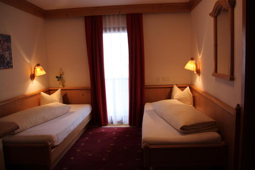 Hotel Camona & Apart Walserhof ซัมเนาน์ ห้อง รูปภาพ