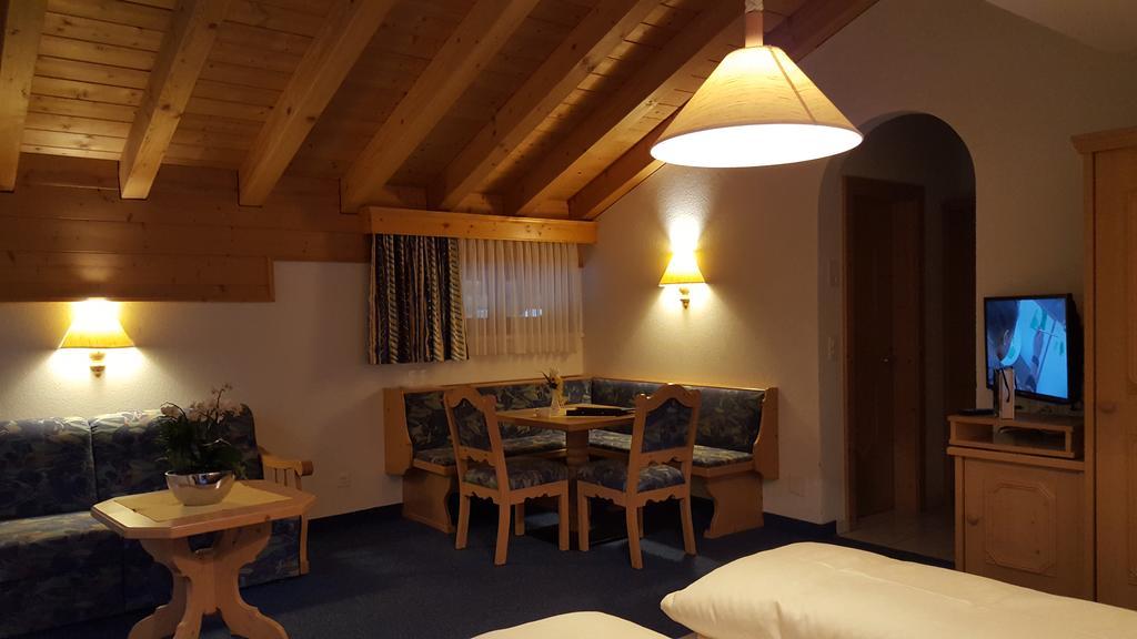 Hotel Camona & Apart Walserhof ซัมเนาน์ ภายนอก รูปภาพ
